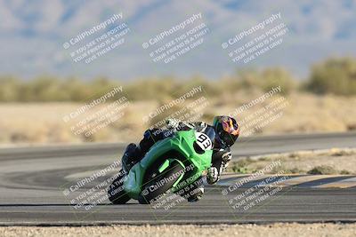 media/Dec-07-2025-CVMA (Sun) [[3e7d2de5dc]]/Race 16-Formula Middleweight/